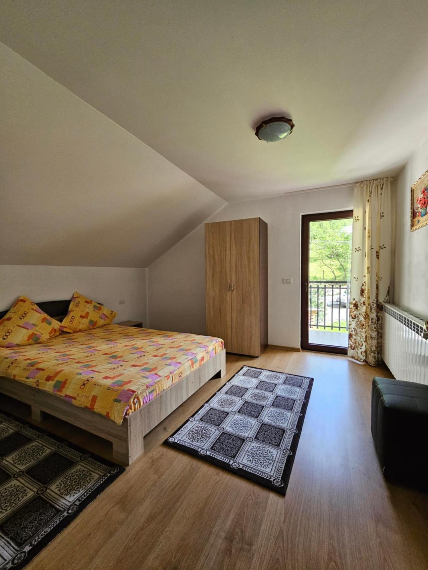 Casa Alba Villa บอร์ชา ภายนอก รูปภาพ